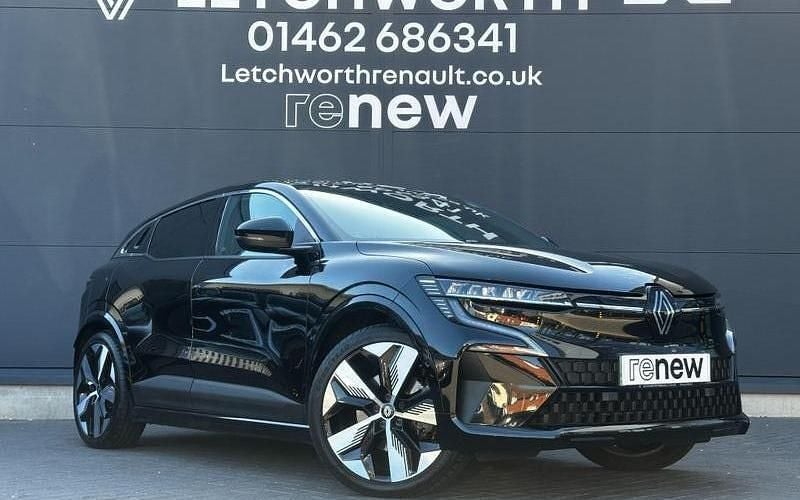 Used 2025 Renault Megane E-Tech Komfort Hatchback | £22,995 (Fair price) - Image 1/4