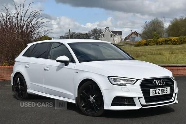 Used Audi A3 S-Line 150 HP (110 kW) 2017 White Hatchback