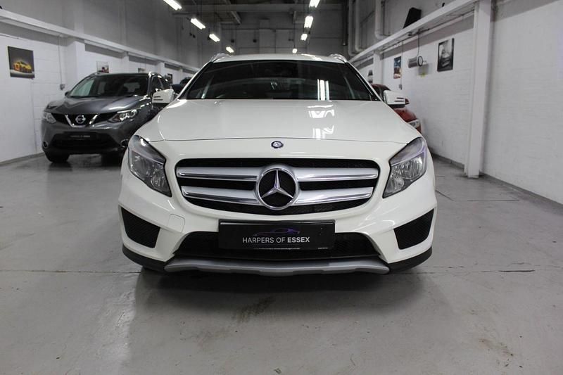Used Mercedes GLA220 AMG line 177 HP (130 kW) 2016 White SUV