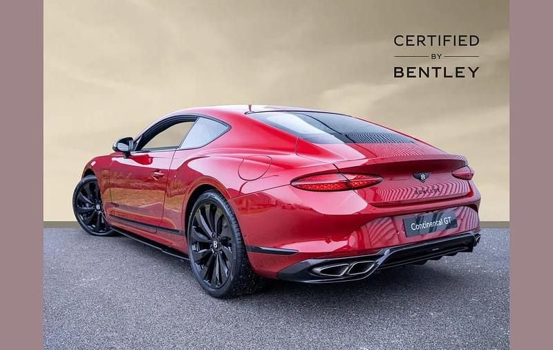 New Bentley Continental 670 HP (492 kW) 2026 Red Coupe