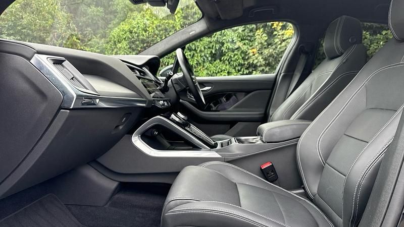 Used Jaguar I-Pace R-Dynamic 294 kW (400 HP) 2024 Black SUV