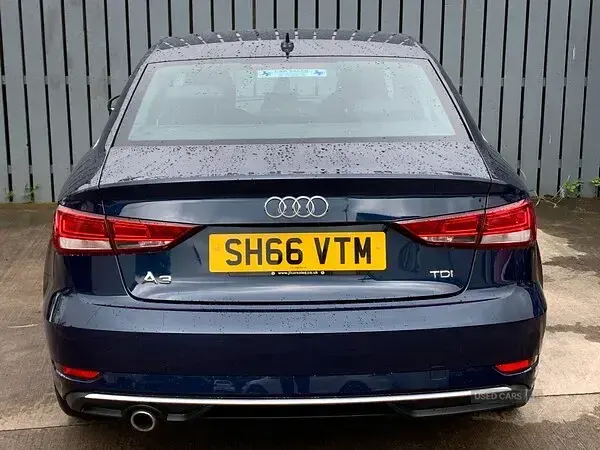 Used Audi A3 Sport 110 HP (80 kW) 2016 Blue Sedan