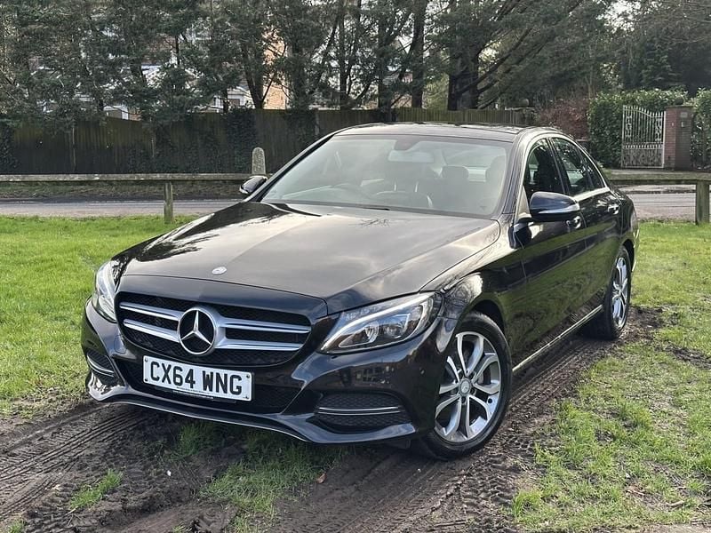 Used Mercedes C200 Premium 184 HP (135 kW) 2015 Black Sedan