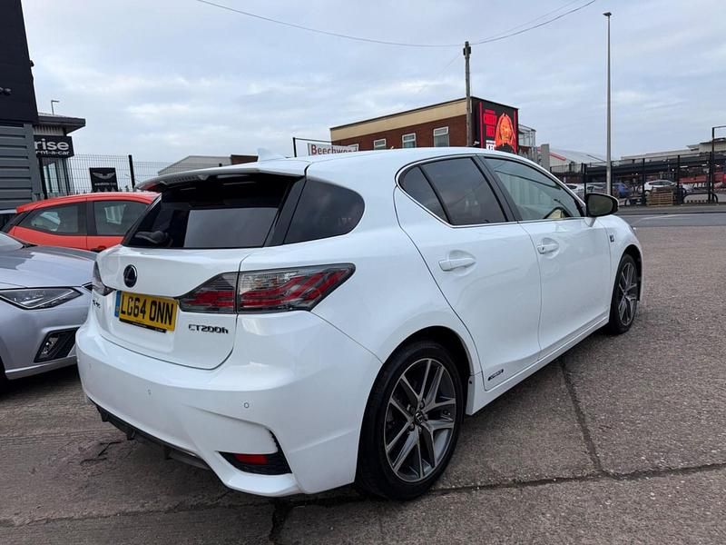 Used Lexus CT200h Sport Line 2014 White Hatchback