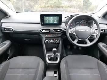 Second-hand Dacia Jogger Expression 109 CP (80 kW) 2023 Maro Monovolum