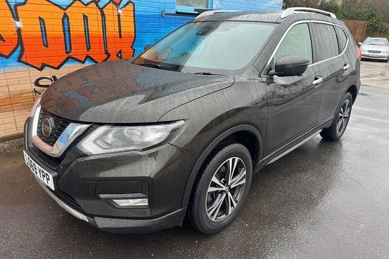 Used Nissan X-Trail N-Connecta 150 HP (110 kW) 2019 Green SUV