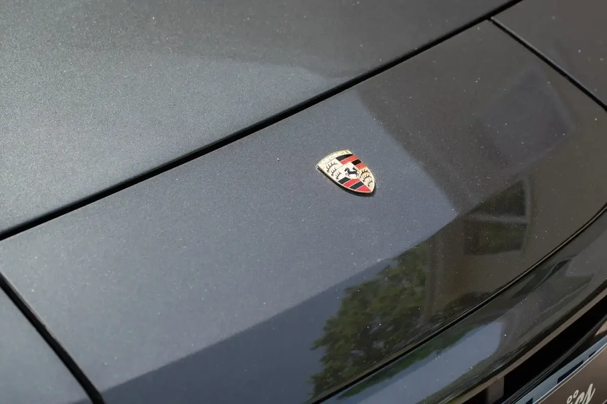 Used Porsche 944 S2 208 HP (152 kW) 1992 Black Hatchback