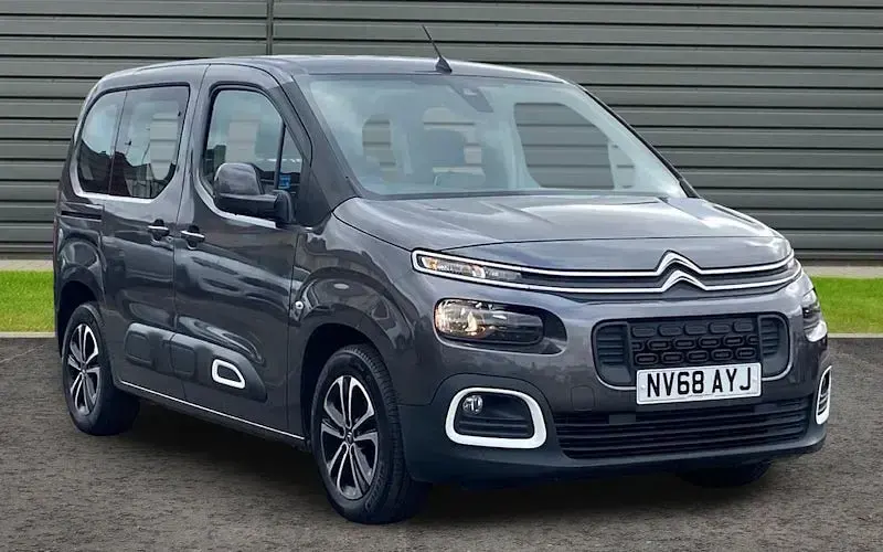 Used Citroën Berlingo Feel 102 HP (75 kW) 2018 MPV