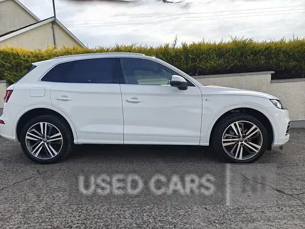 Used Audi Q5 S-Line 190 HP (139 kW) 2018 White SUV