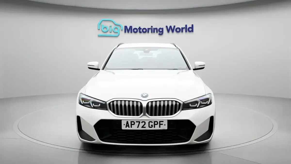 Used BMW 330 M Sport 288 HP (211 kW) 2023 Estate