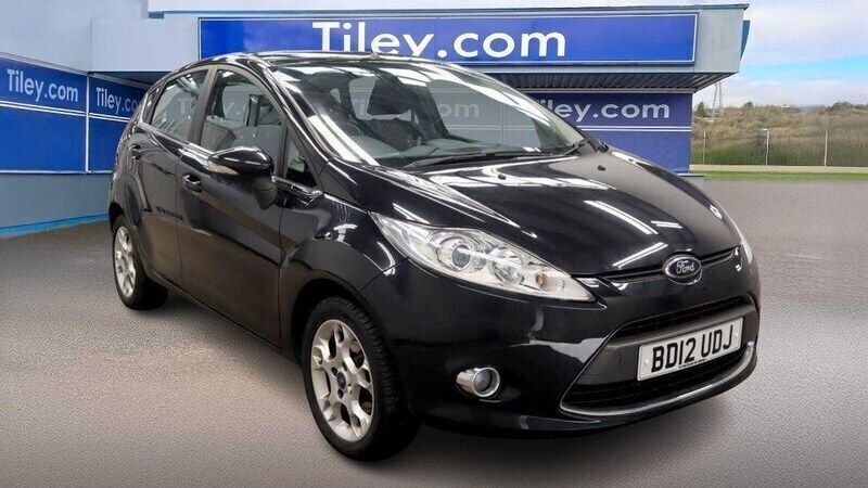 Black Used 2012 Ford Fiesta Zetec Hatchback | £4,590 (Fair price) - Image 1/2