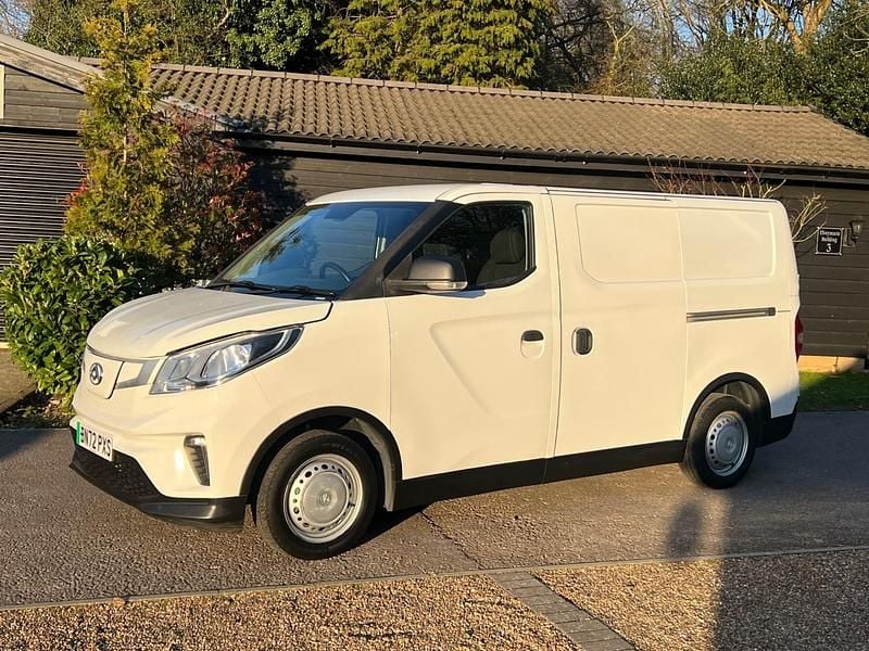 Used Maxus eDeliver 3 89 kW (122 HP) 2023 White Van