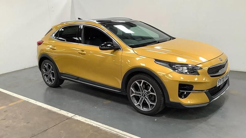 Yellow Used 2020 Kia XCeed First Edition SUV | £15,998 (Fair price) - Image 1/4