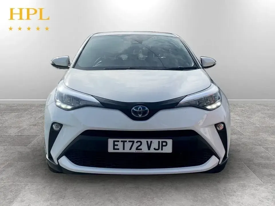 Usado Toyota C-HR 122 HP (89 kW) 2023 Branco SUV