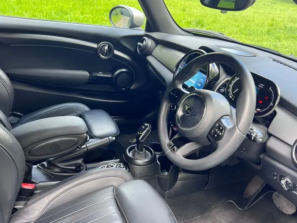 Used Mini Cooper S Exclusive 2023 Blue/black Hatchback