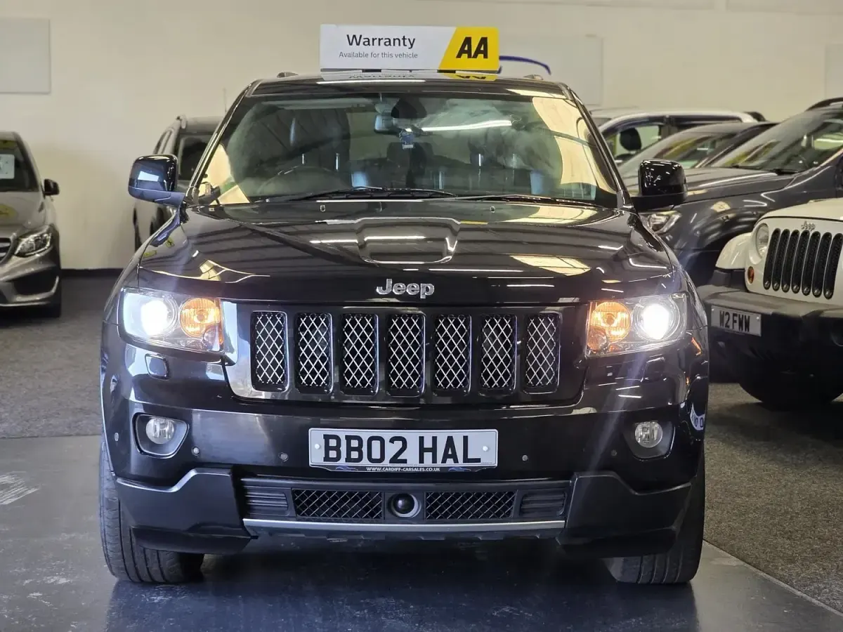 Used Jeep Grand Cherokee Limited 243 HP (178 kW) 2013 Black SUV