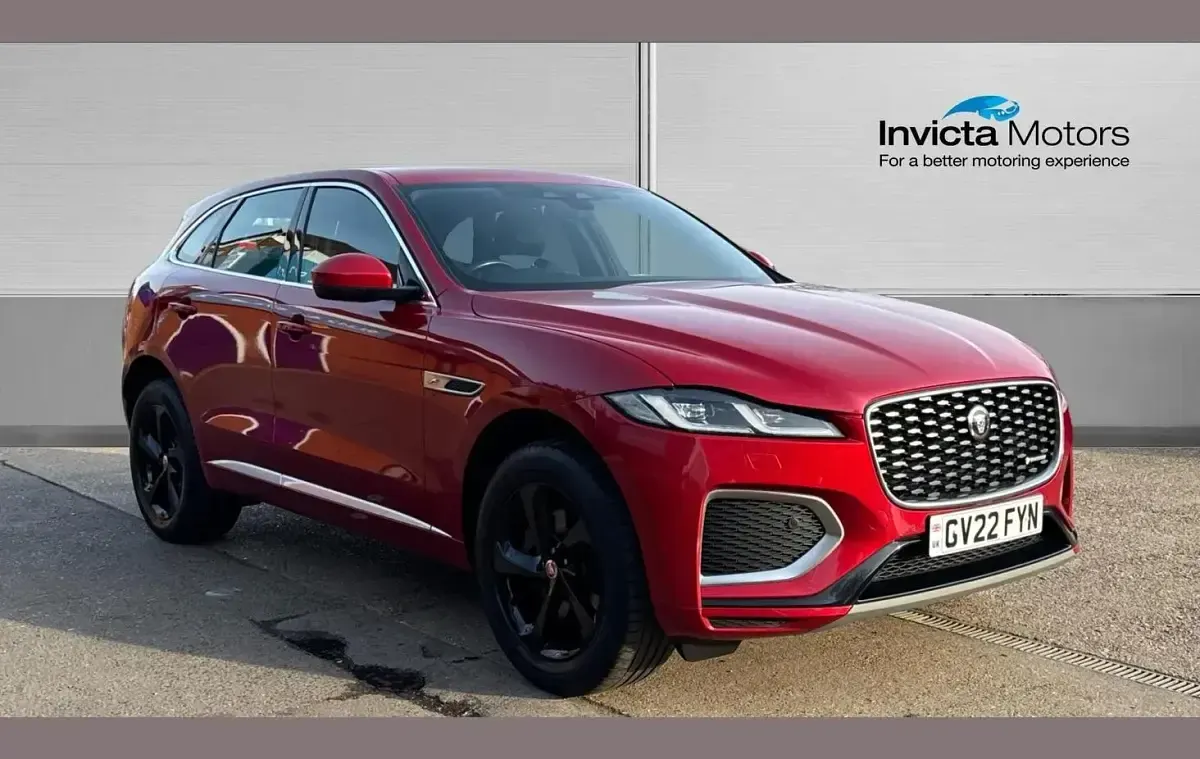Second-hand Jaguar F-Pace R-Dynamic 204 CP (150 kW) 2022 Roșu SUV