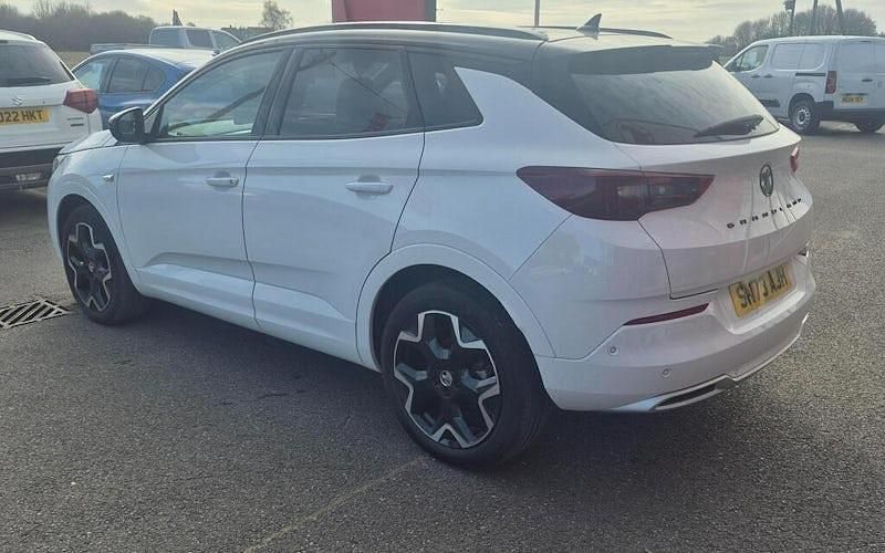 Used Vauxhall Grandland X Ultimate 131 HP (96 kW) 2023 White SUV
