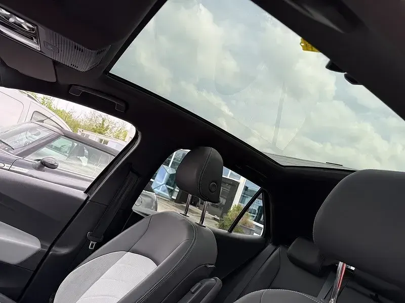 Usado VW ID.3 Pro Performance 150 kW (204 CV) 2023 Gris Utilitario