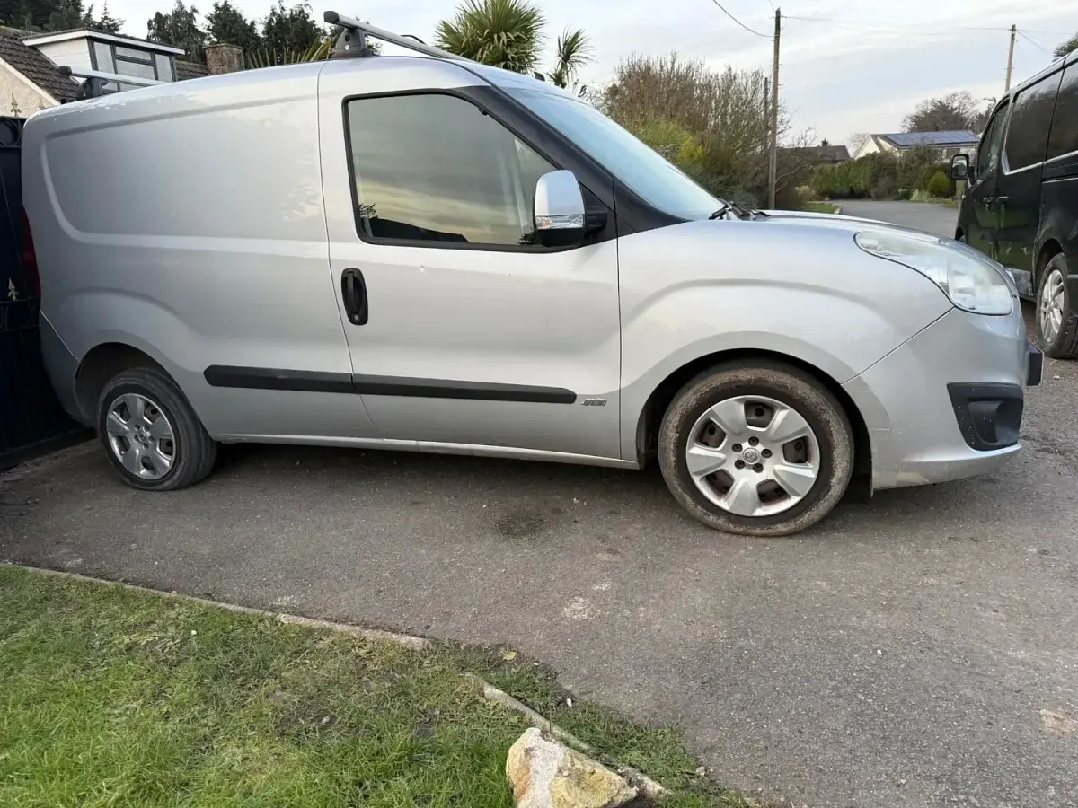 Used Vauxhall Combo Sportive 2014 Silver Van