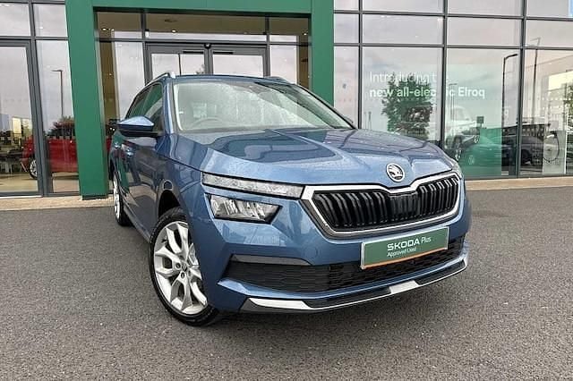 Titan blue metallic Used 2021 Skoda Kamiq SE L SUV | £14,649 (Fair price) - Image 1/4