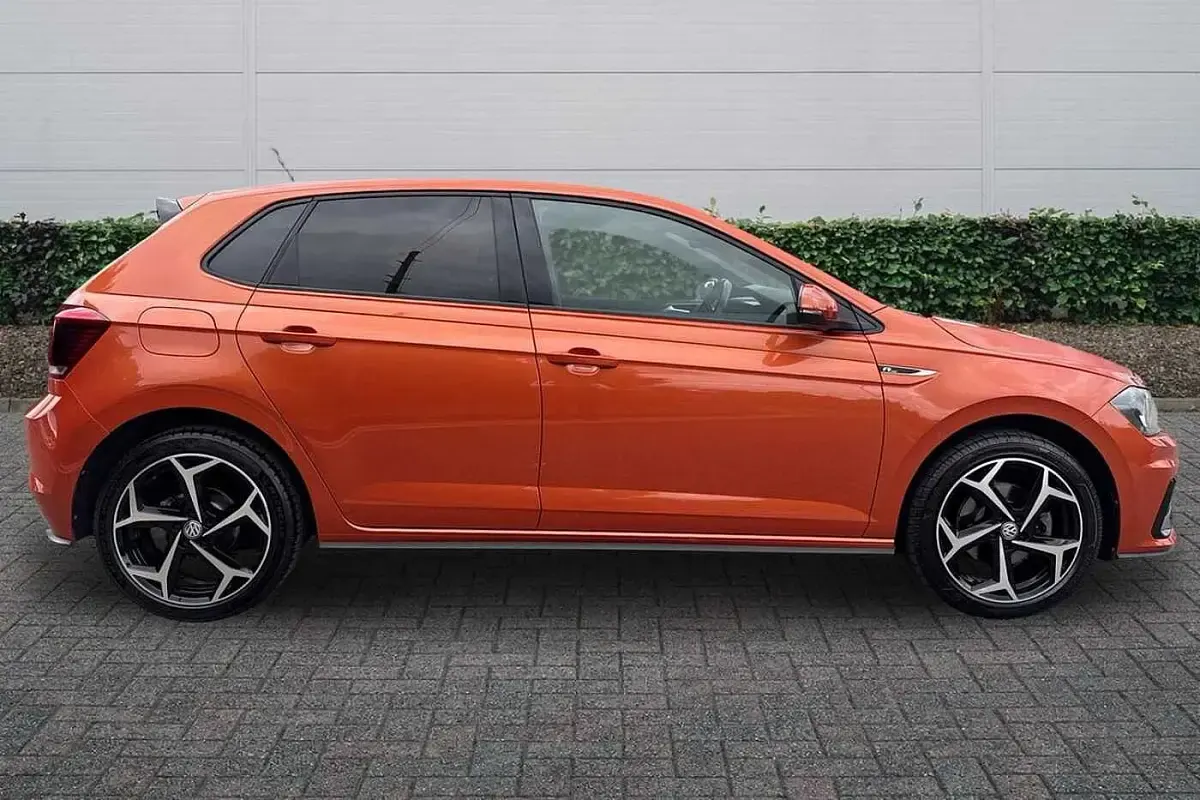 Used VW Polo R-line 115 HP (84 kW) 2021 Orange Hatchback