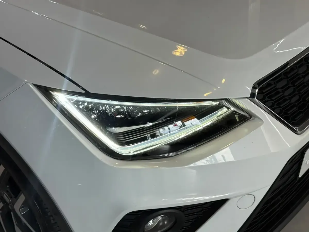 Used Seat Arona XCELLENCE Lux 2020 White SUV
