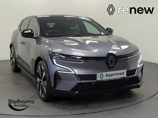 Grey/black Used 2024 Renault Mégane Komfort Hatchback | £22,295 (Fair price) - Image 1/4