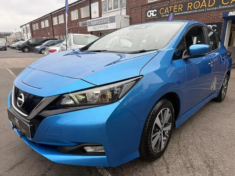 Used Nissan Leaf Acenta 110 kW (150 HP) 2021 Blue Hatchback