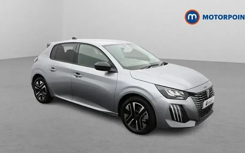 Second-hand Peugeot 208 Allure 102 CP (75 kW) 2025 Hatchback