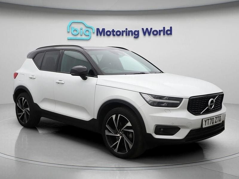 White Used 2020 Volvo XC40 R-Design Pro SUV | £23,100 (Good price) - Image 1/4