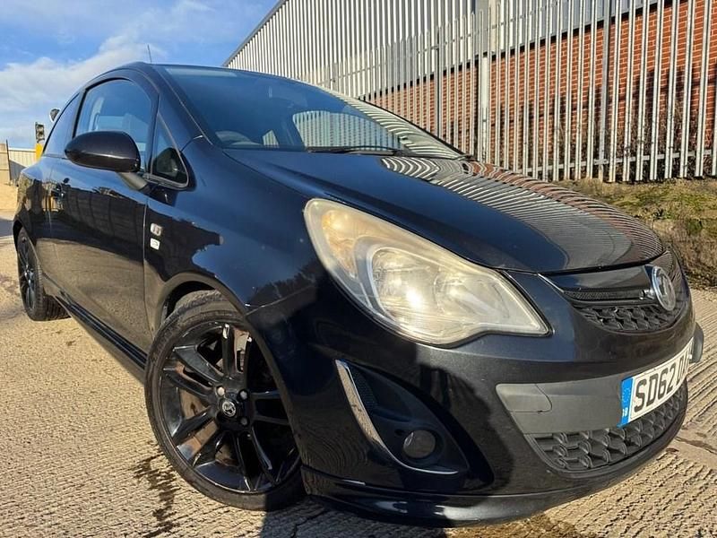 Used Vauxhall Corsa Edition 85 HP (62 kW) 2012 Black Hatchback
