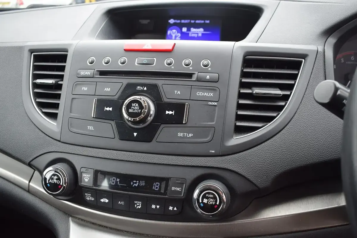 Used Honda CR-V SE 150 HP (110 kW) 2012 Silver SUV