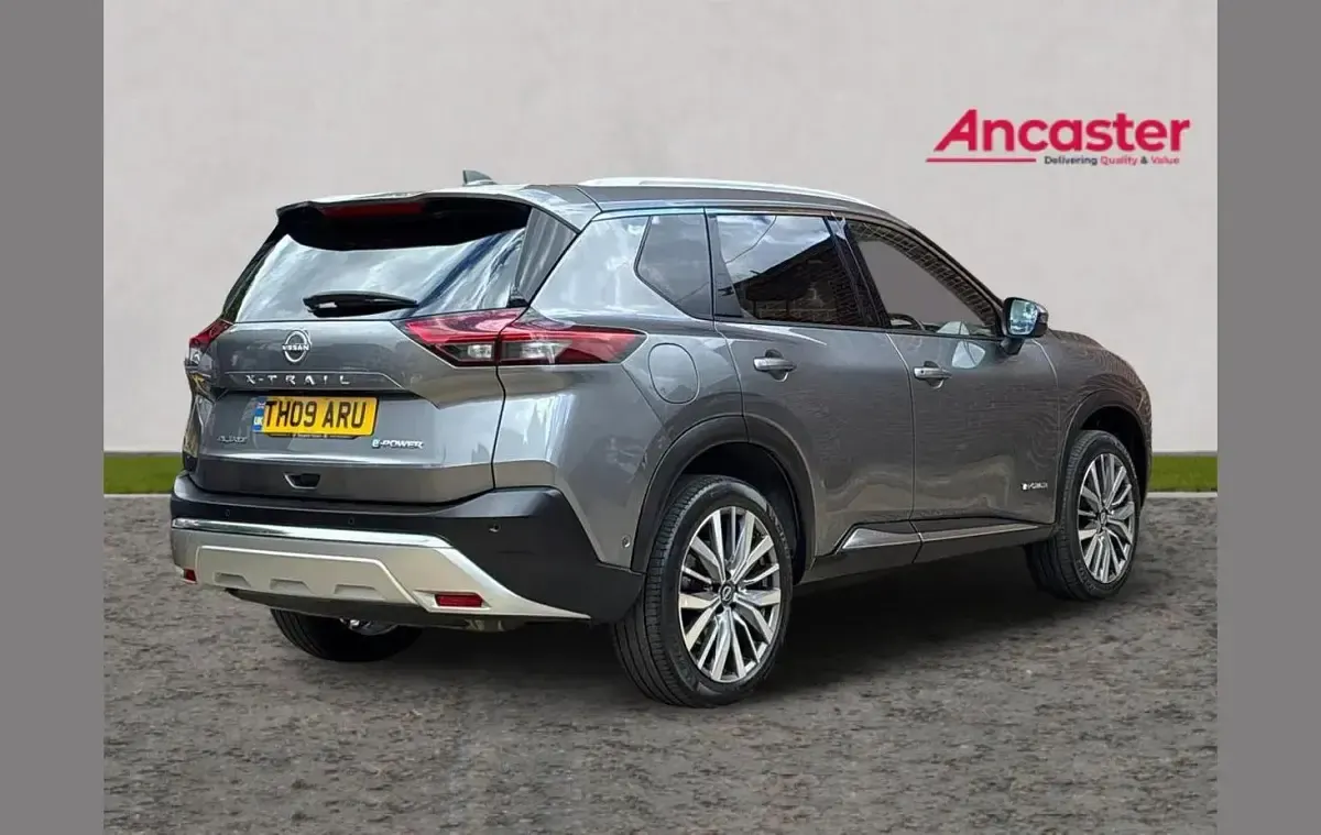 Used Nissan X-Trail Tekna+ 213 HP (156 kW) 2023 Grey SUV