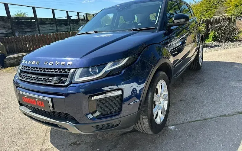 Used Land Rover Range Rover evoque SE 150 HP (110 kW) 2018 Hatchback