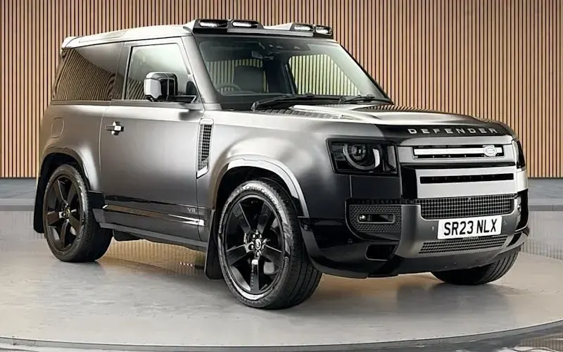Used Land Rover Defender Carpathian Edition 525 HP (386 kW) 2023 SUV