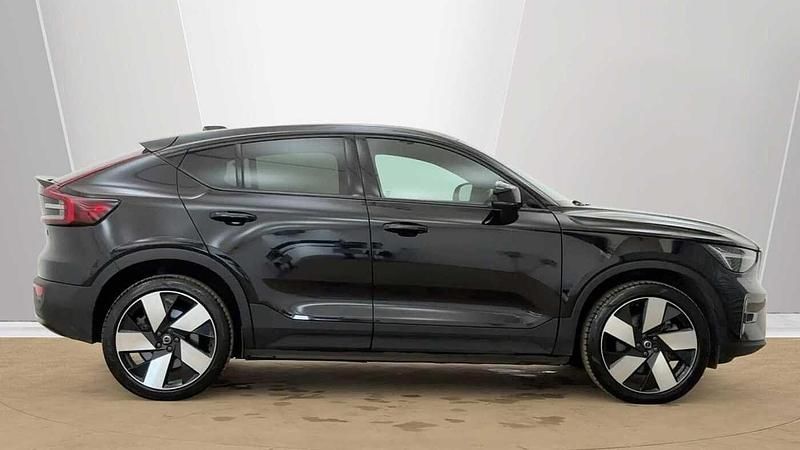 Used Volvo C40 Ultimate 169 kW (231 HP) 2022 Black SUV