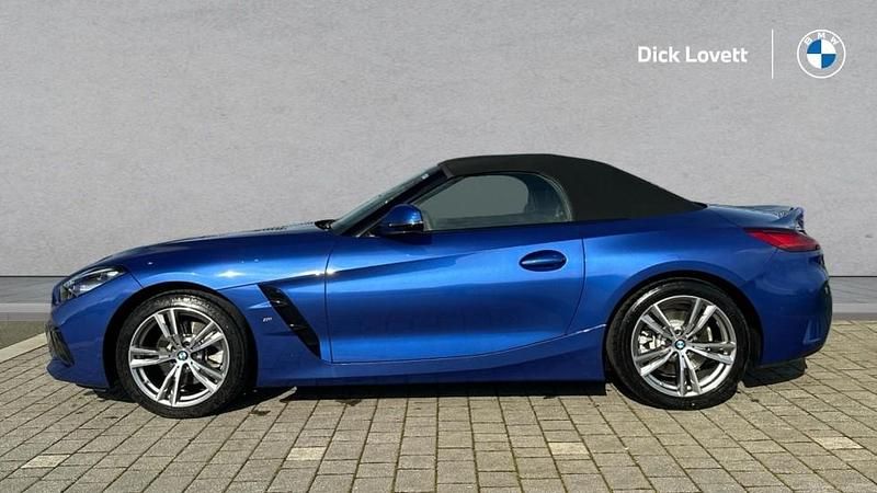 Used BMW Z4 M Sport 194 HP (142 kW) 2023 Blue Cabriolet