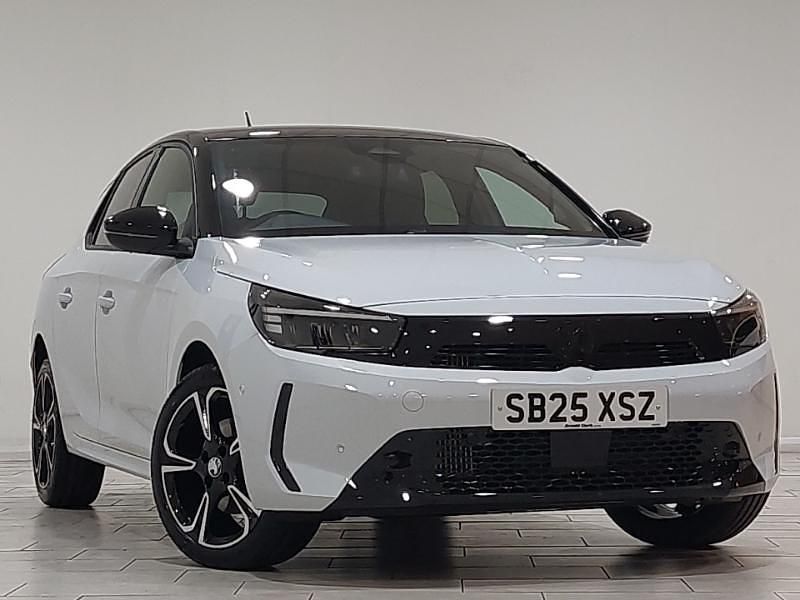 Special solid contour white New 2025 Vauxhall Corsa Hatchback | £17,998 (Fair price) - Image 1/4