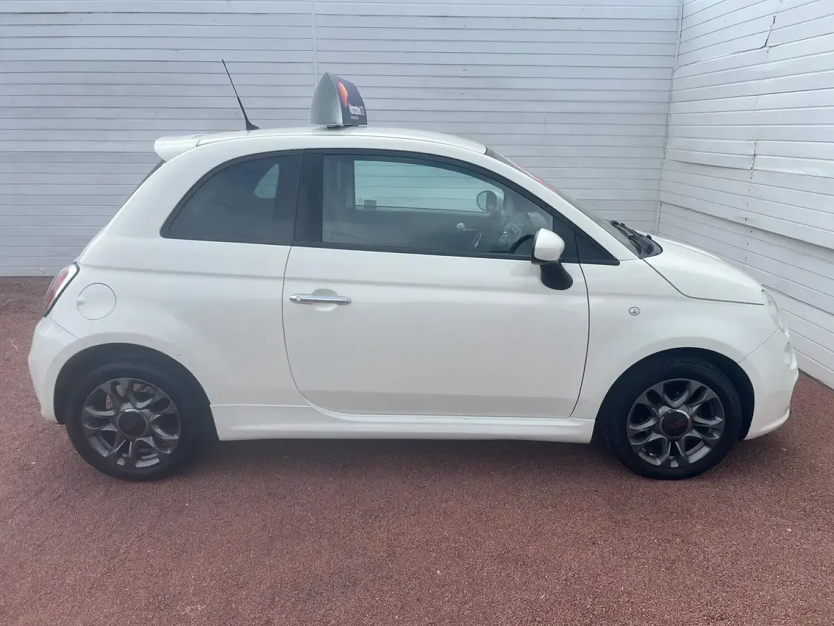Used Fiat 500 S 69 HP (50 kW) 2013 White Hatchback