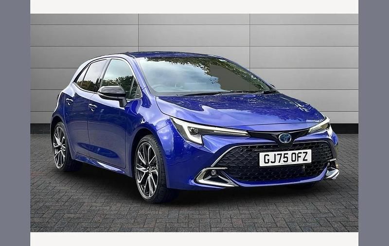 Juniper blue Used 2025 Toyota Corolla Hatchback | £31,450 - Image 1/2