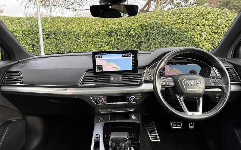 Used Audi Q5 S-Line 265 HP (194 kW) 2024 SUV