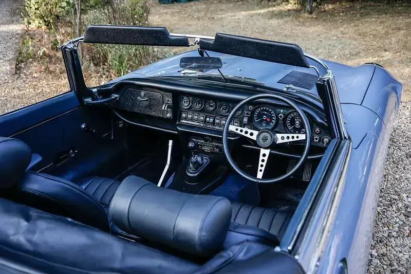 Used Jaguar E-Type 1974 Blue Cabriolet
