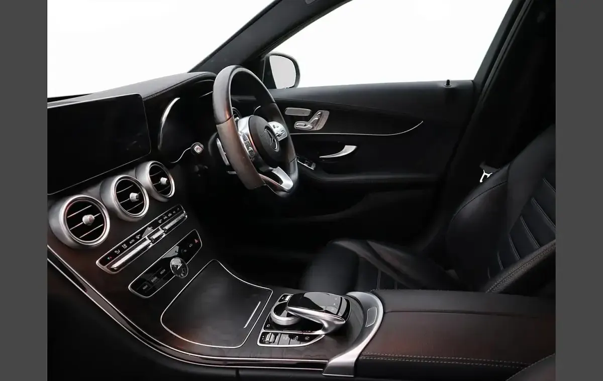 Used Mercedes C220 AMG line 191 HP (140 kW) 2021 Black Sedan