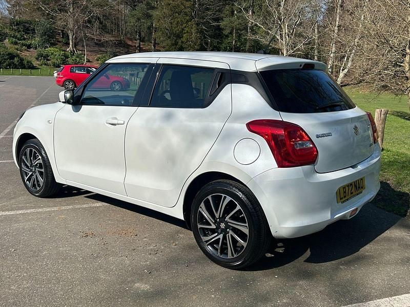 Used Suzuki Swift SZ-L 83 HP (61 kW) 2023 White Hatchback