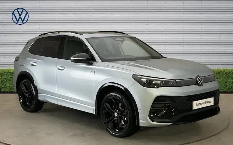 Used VW Tiguan R-line 150 HP (110 kW) 2025 SUV