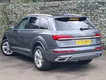 Used Audi Q7 S-Line 286 HP (210 kW) 2023 Grey SUV
