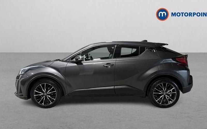 Used Toyota C-HR 122 HP (89 kW) 2023 SUV