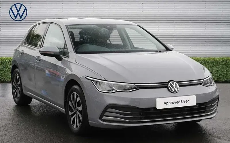Used VW Golf VIII Active 131 HP (96 kW) 2021 Hatchback