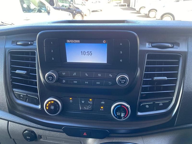 Used Ford Transit 2022 Red Van